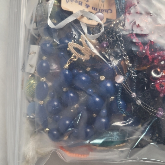 Mystery Mixed Jewelry Lot Bag Wearable Jewelry 3.75+ Pounds - Picture 6 of 11